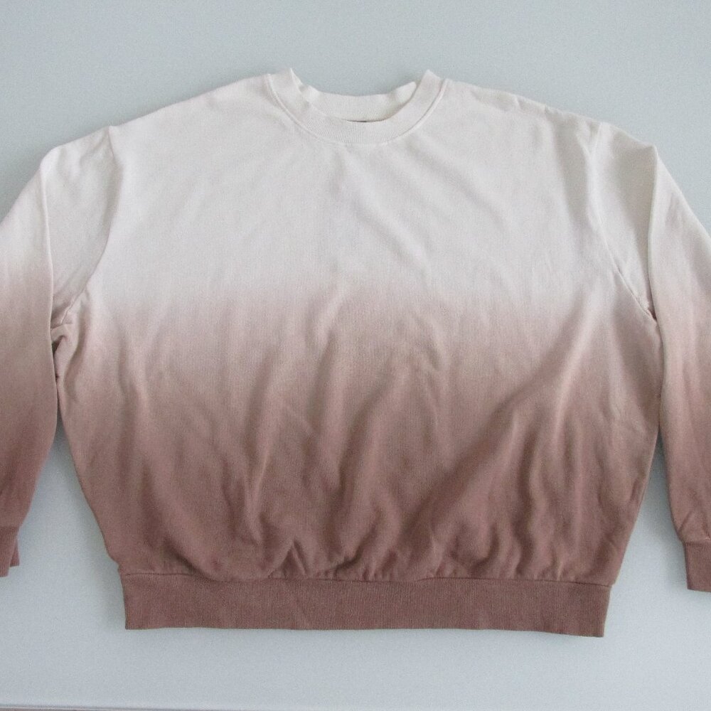 Wild Fable (NWT) Women's Ombre Sweatshirt Size Medium